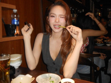 phu-ba-vbiz-mua-dat-20-000m2-de-nuoi-ga-nhung-moi-bua-an-1-thia-com-uong-nuoc-re-beo-de-no-lau-giu-dang-dep