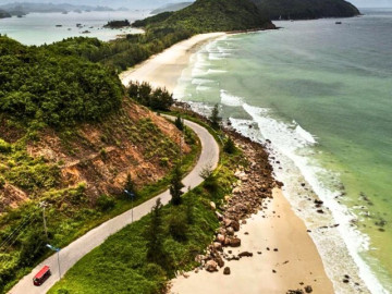 cach-trung-tam-quang-ninh-khoang-60km-co-hon-dao-hoang-so-it-ai-biet-duoc-vi-la-vien-ngoc-xanh-vung-dat-mo