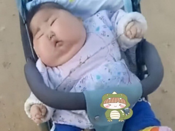 gui-con-cho-ba-noi-cham-soc-3-thang-sau-me-bat-khoc-vi-khong-the-nhan-ra-con-gai-xinh-yeu-thuo-nao