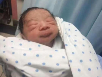 be-so-sinh-chao-doi-da-nhan-nheo-nhu-khi-con-nua-nam-sau-bo-me-kinh-ngac-khong-nhan-ra-dua-tre-ngay-nao