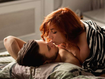 vi-sao-nhung-cap-doi-hanh-phuc-lai-it-noi-ve-chuyen-yeu