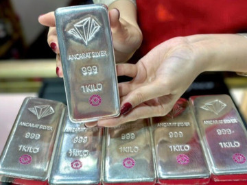 gia-bac-hom-nay-17-3-bat-ngo-tang-nhanh-hon-vang