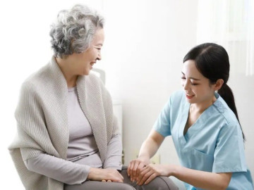 ve-gia-co-tien-thi-dung-vao-vien-duong-lao-cung-khong-cho-con-cu-nghi-huu-the-nay-vua-giu-duoc-pham-gia-lai-tu-do-nhat