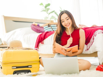 6-mon-do-khong-nen-mang-theo-khi-di-du-lich-co-thu-tuong-rat-can-nhung-lai-thanh-vuong-viu