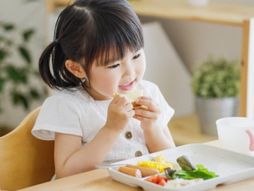 chuyen-gia-chi-ra-nhung-sai-lam-khi-dieu-tri-cam-cum-cho-tre-va-cach-xay-dung-he-mien-dich-tu-nhien