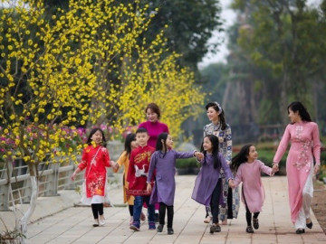 dau-nam-di-du-xuan-vui-choi-le-hoi-ca-nguoi-lon-va-tre-nho-can-ghi-nho-3-dieu-don-gian-nay-de-bao-ve-suc-khoe