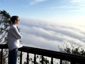 dia-diem-cach-ha-noi-60km-co-the-san-may-ca-ngay-khach-den-4-lan-chua-chan