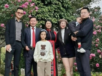 con-dau-ve-ngoai-an-tet-bo-me-chong-lai-xe-9-tieng-vuot-400km-ve-tham