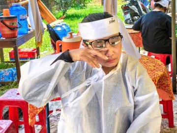 vu-chay-o-to-2-thieu-nien-tu-vong-nguoi-lai-xe-duoc-nho-cho-giup