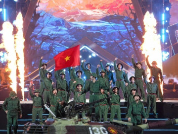 sao-nhap-ngu-concert-2026-gay-choang-ngop-voi-dan-khi-tai-va-san-khau-khong-lo