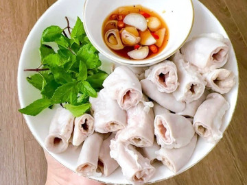 luoc-long-lon-chi-can-cho-1-loai-gia-vi-nay-dam-bao-long-trang-phau-gion-san-sat-chat-luong-chang-kem-nha-hang