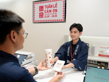 uniqlo-tri-an-khach-hang-voi-loat-uu-dai-va-qua-tang-trong-tuan-le-cam-on
