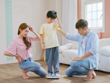 khong-nen-chon-sua-theo-trend-bo-me-hien-dai-can-lua-chon-theo-niem-tin-khoa-hoc-de-nang-bat-can-nang-chieu-cao-cua-tre-mot-cach-ben-vung