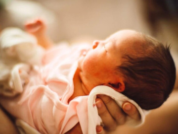 nguoi-dan-ong-48-tuoi-co-gan-200-dua-con-xay-35-biet-thu-de-nuoi-duong